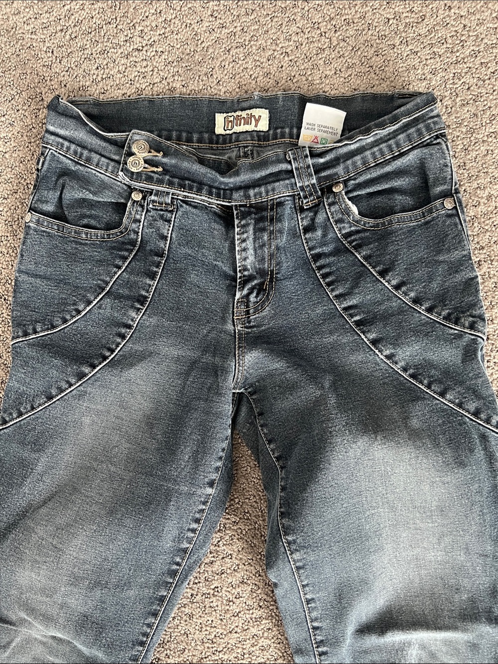 Dark Wash Flared Jeans with Curved Pocket Stitching
